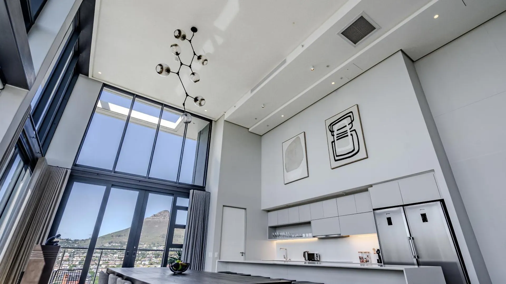 Exclusive Penthouse With Mountain & Ocean Views Apartment Cape Town South Africa
