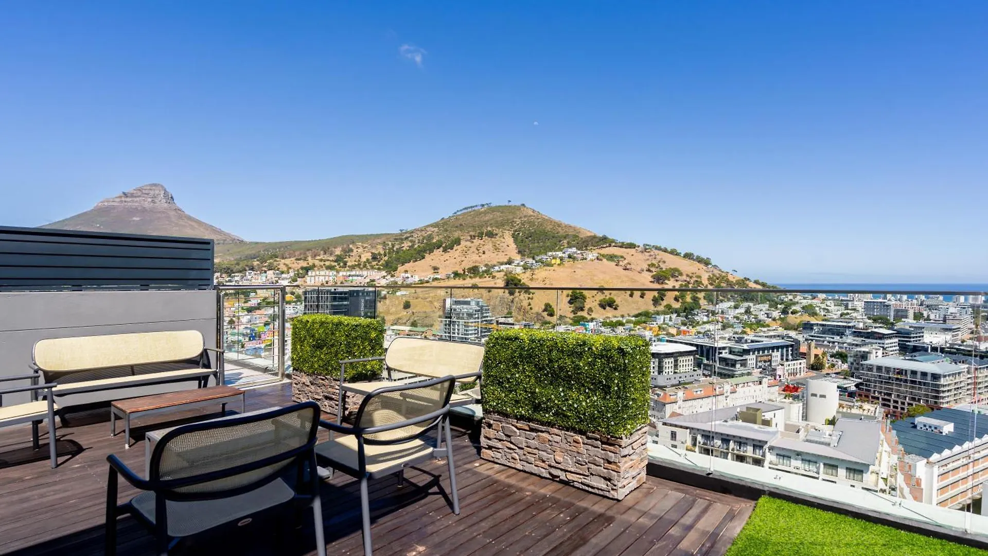 Exclusive Penthouse With Mountain & Ocean Views Apartment Cape Town South Africa