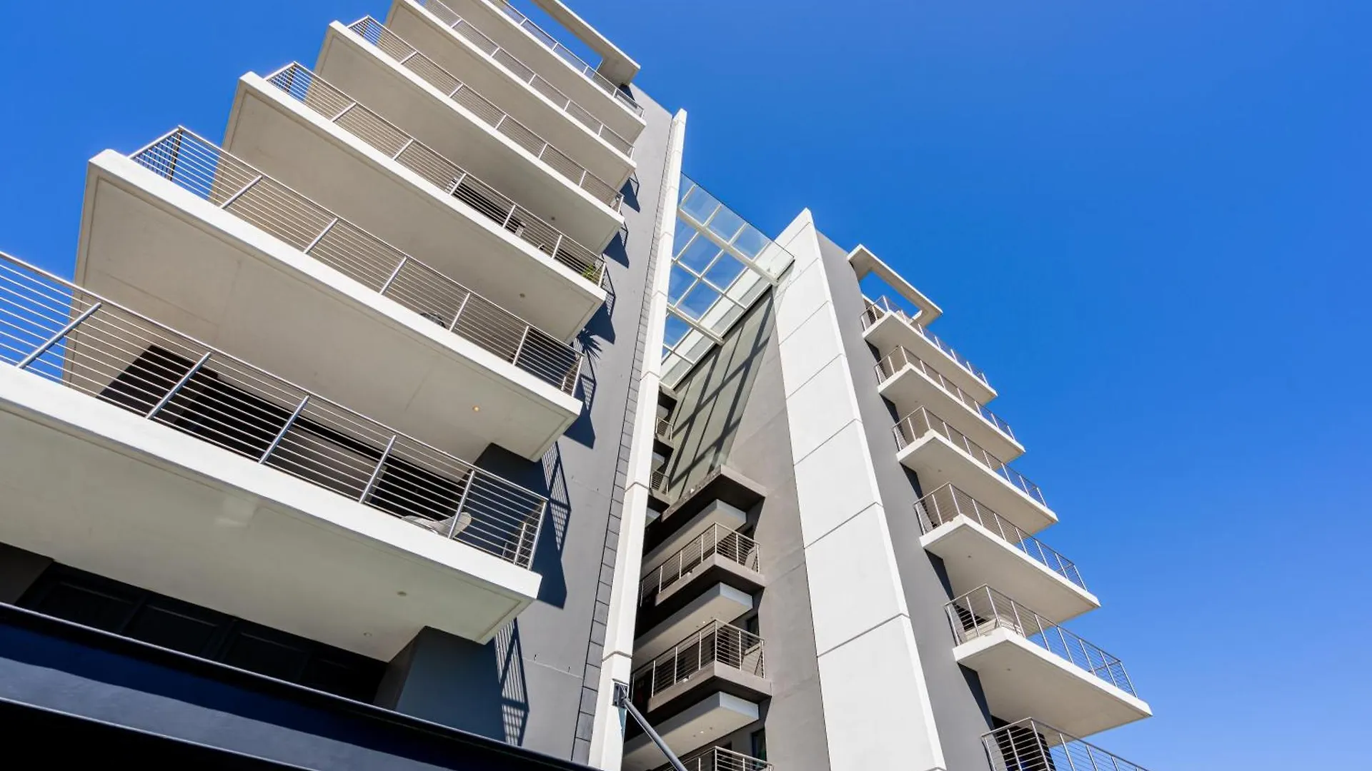 Exclusive Penthouse With Mountain & Ocean Views Apartment Cape Town