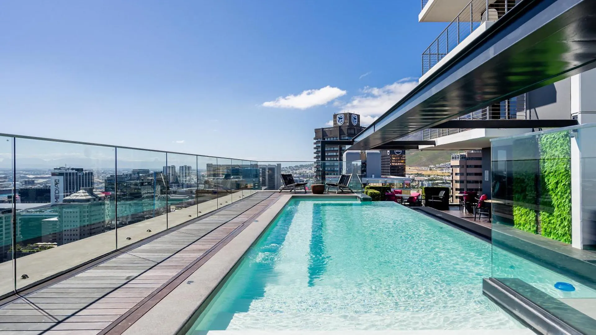 Exclusive Penthouse With Mountain & Ocean Views Apartment Cape Town