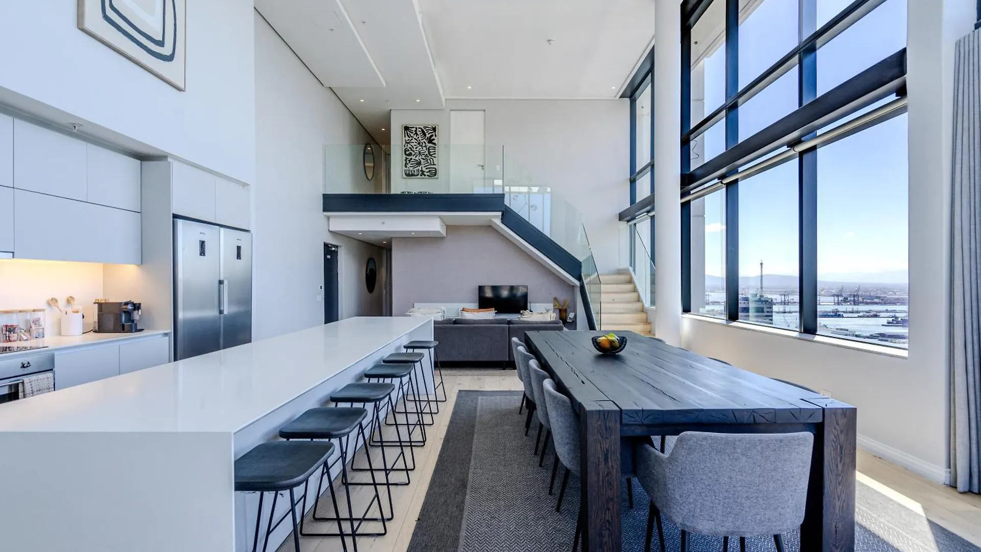 Exclusive Penthouse With Mountain & Ocean Views Apartment Cape Town