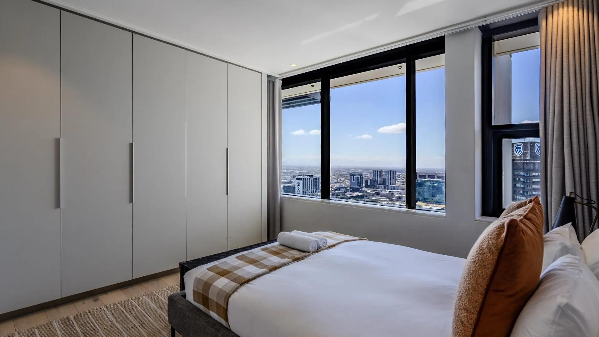 Exclusive Penthouse With Mountain & Ocean Views Apartment Cape Town 0*,  South Africa